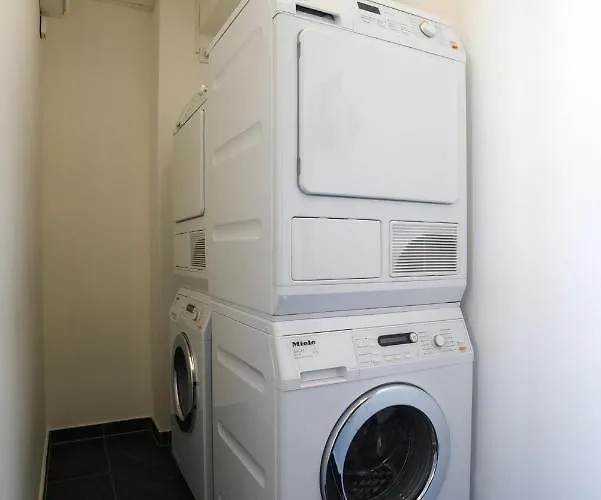 Stadtwohnung 8 شقة